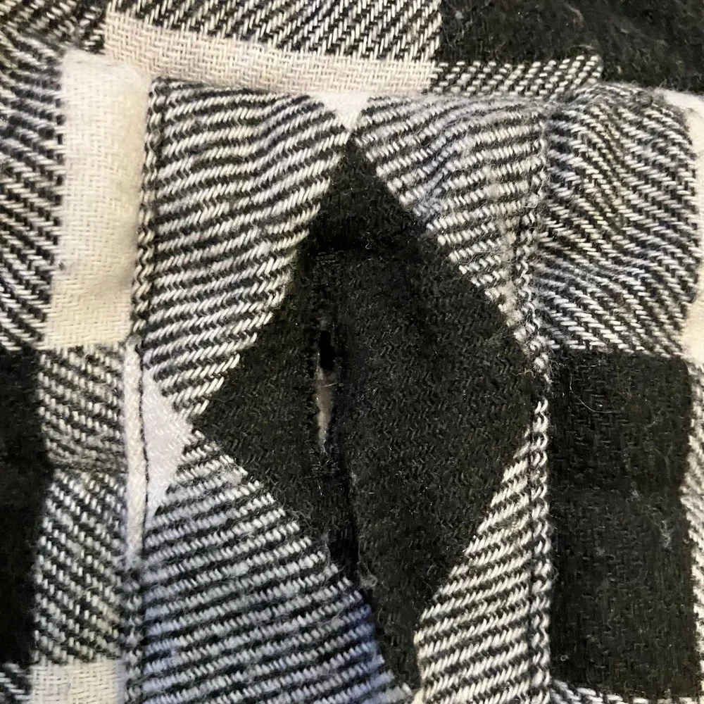 Vibrant Life‎ Dog Coat Jacket Clothes Black & White Buffalo Plaid Peacoat Sz L